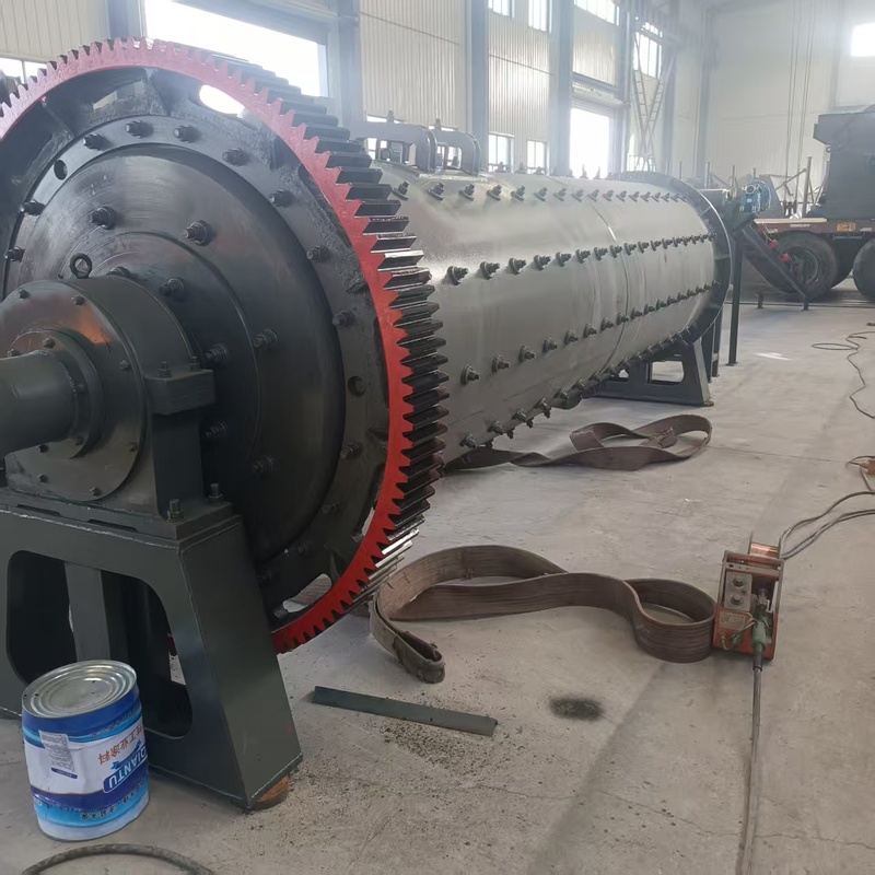 Ball Mill Industri dengan Kapasitas 1-60t/jam Daya 7.5-2500kw untuk Penggilingan Proses Basah